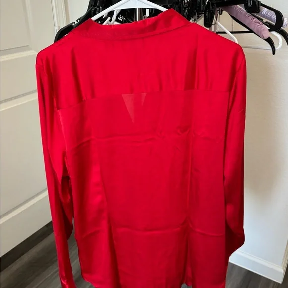 Worthington Scarlet Blouse - Picture 3 of 3